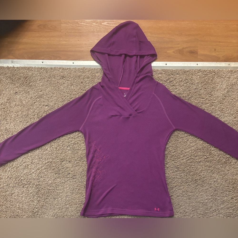 Under Armour Women L Coldgear Purple Pink Flower Design Textured Hoodie Like New